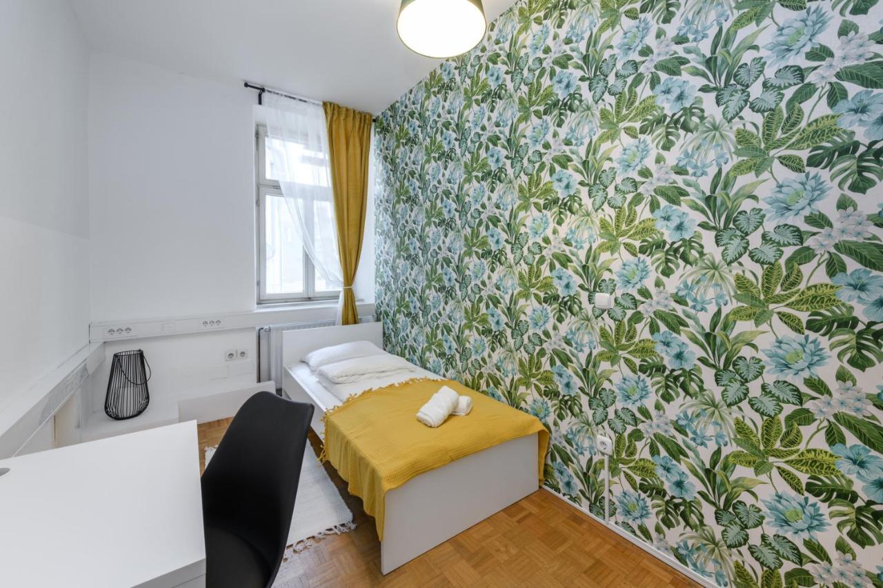 Royal Rooms*** Ljubljana Luaran gambar